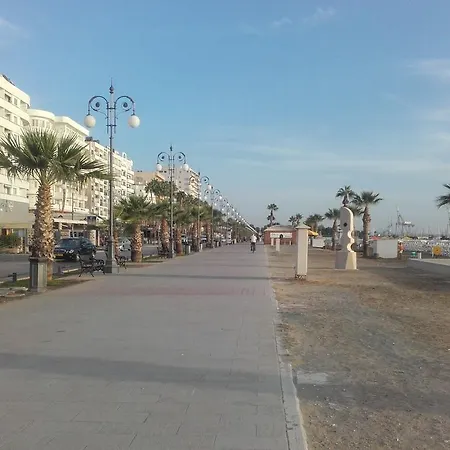 Direct Castella Appartamento Larnaca